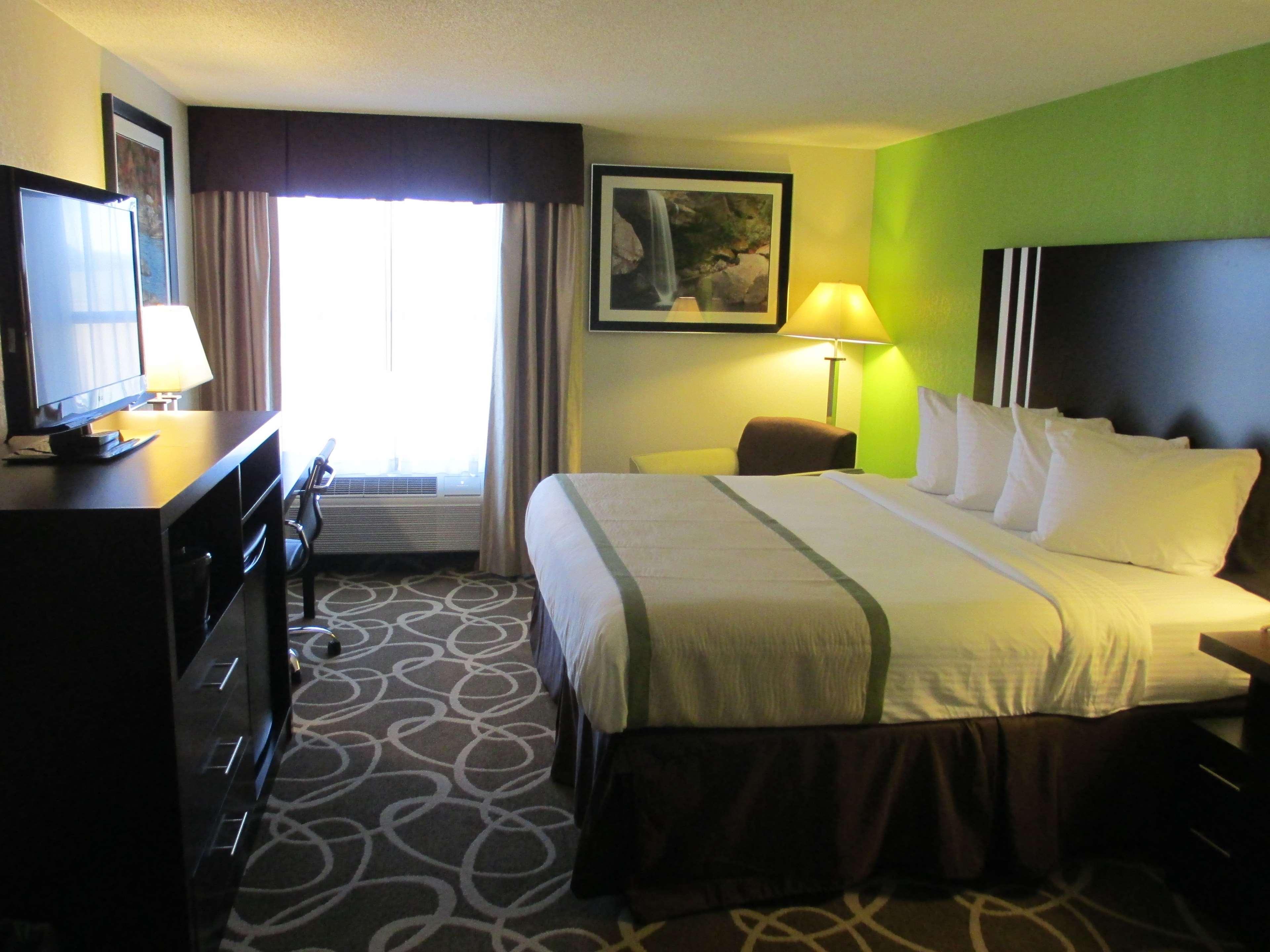 Best Western Lake Cumberland Inn Monticello Bagian luar foto