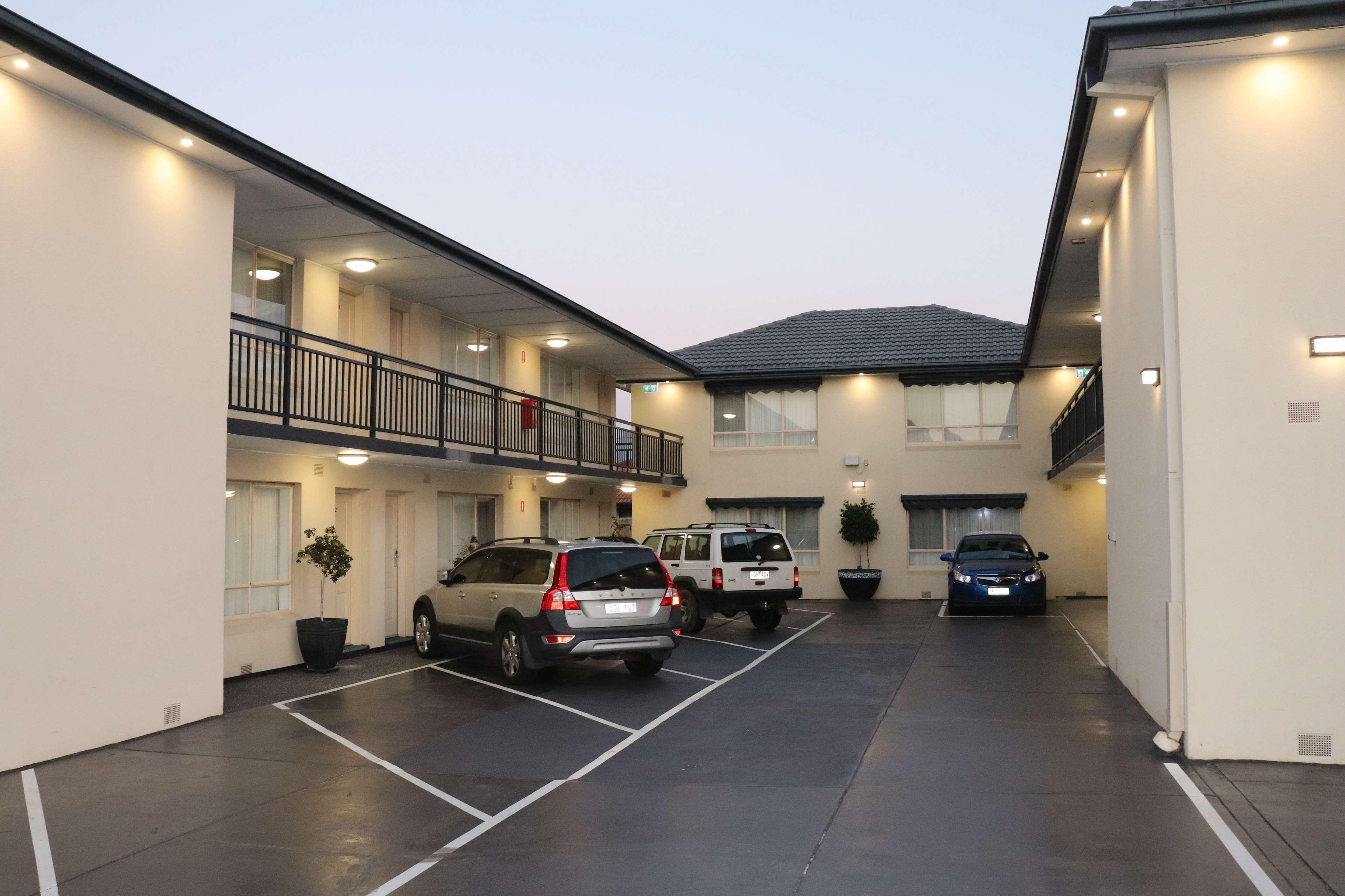 Best Western Lake Cumberland Inn Monticello Bagian luar foto