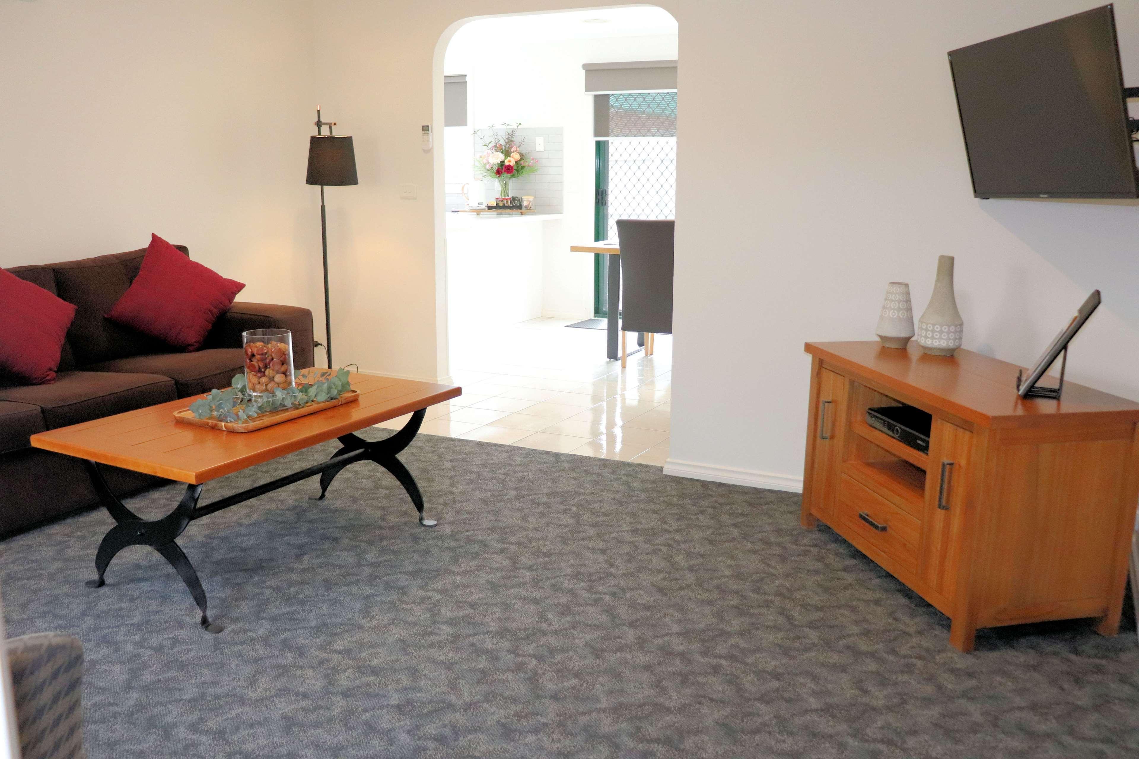 Best Western Lake Cumberland Inn Monticello Bagian luar foto
