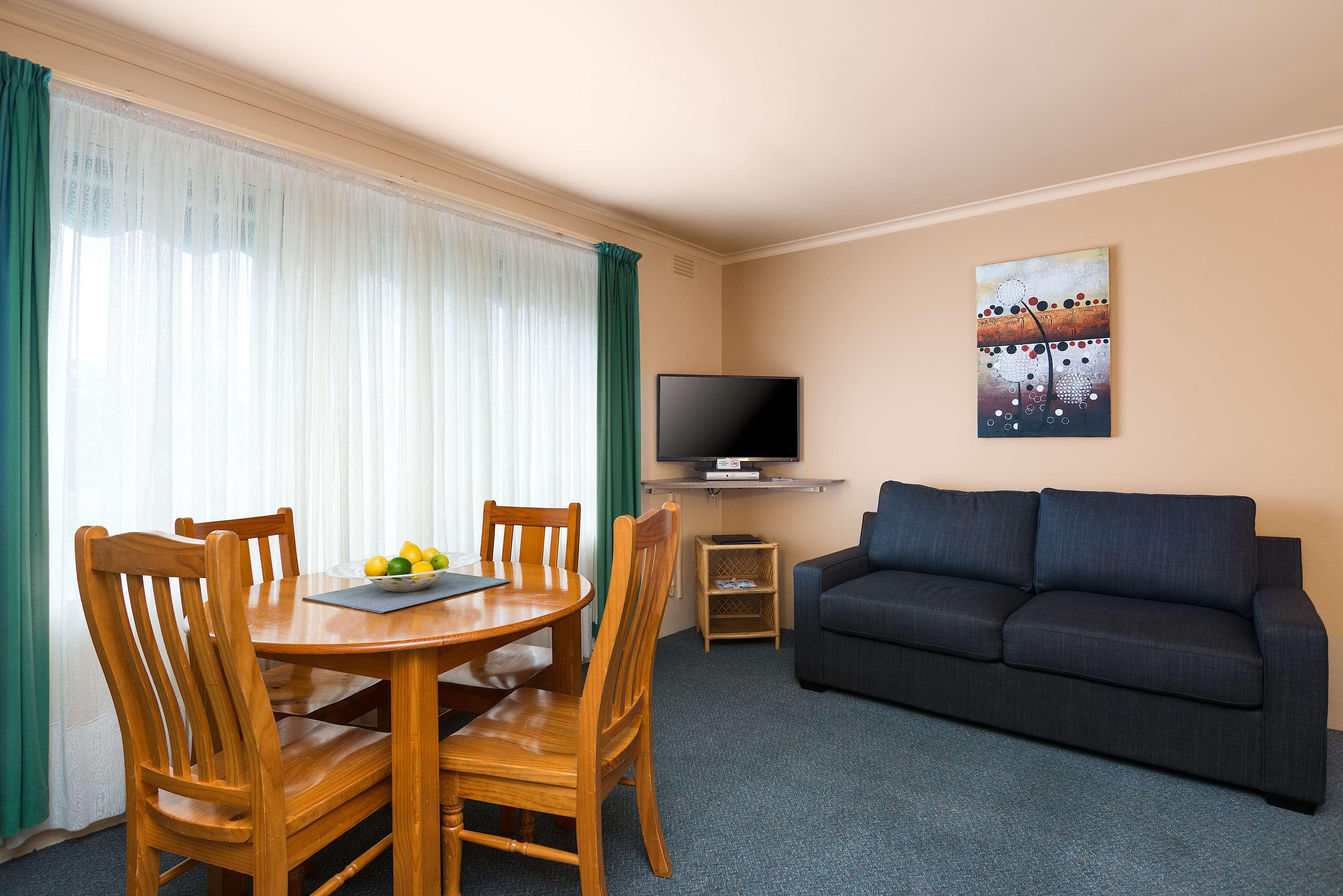 Best Western Lake Cumberland Inn Monticello Bagian luar foto